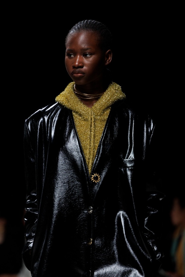 مجموعة "النقوش الصخرية" لعلامة Hindamme تدمج التراث السعودي في إطار عصري