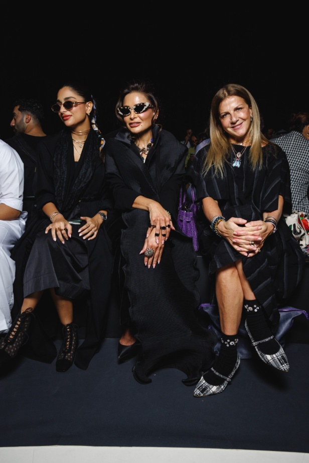 سحر جزيرة كابري الإيطالية... مجموعة علامة JUBB من المصمم يوسف بن عافش في أسبوع الأزياء في الرياض