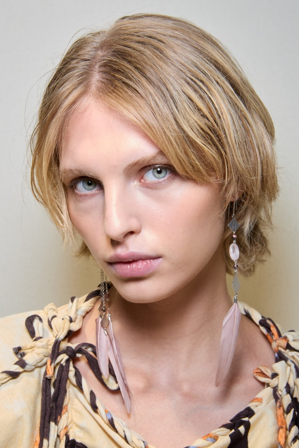 مجموعة Isabel Marant لربيع وصيف 2025