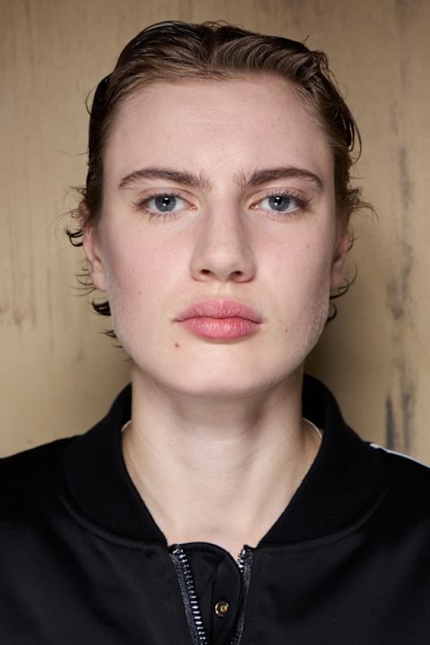 مجموعة Peter Do ربيع وصيف 2025 للملابس الجاهزة