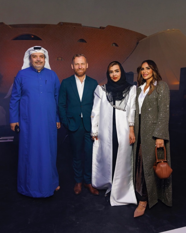 دار عدنان أكبر في أسبوع الأزياء في الرياض