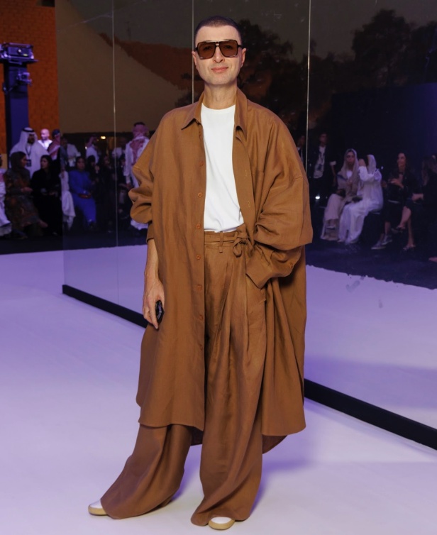 دار عدنان أكبر في أسبوع الأزياء في الرياض