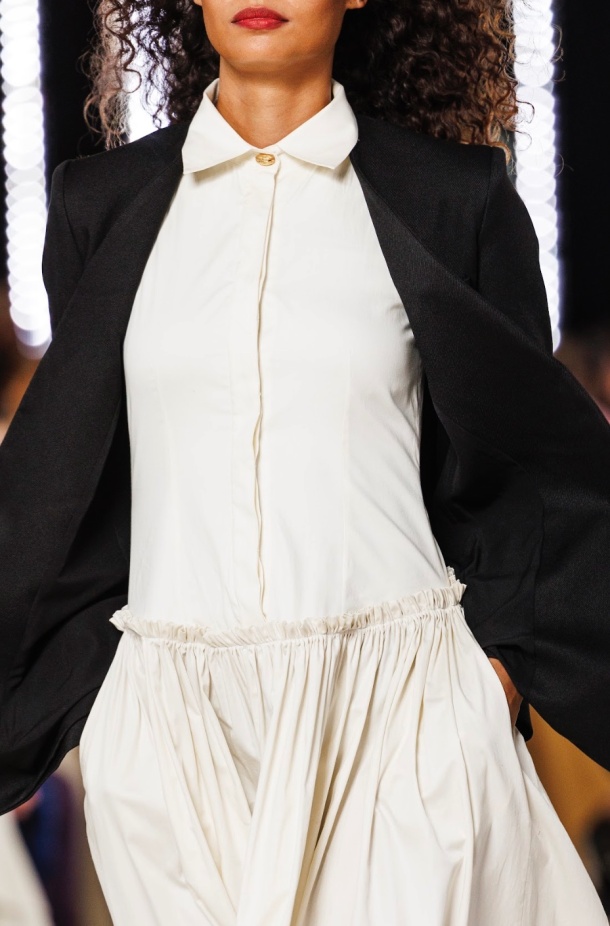 سعف النخيل يتراقص بأناقة.. أباديا تجسد الأصالة في تصاميم ريزورت 2025 في أسبوع الأزياء في الرياض