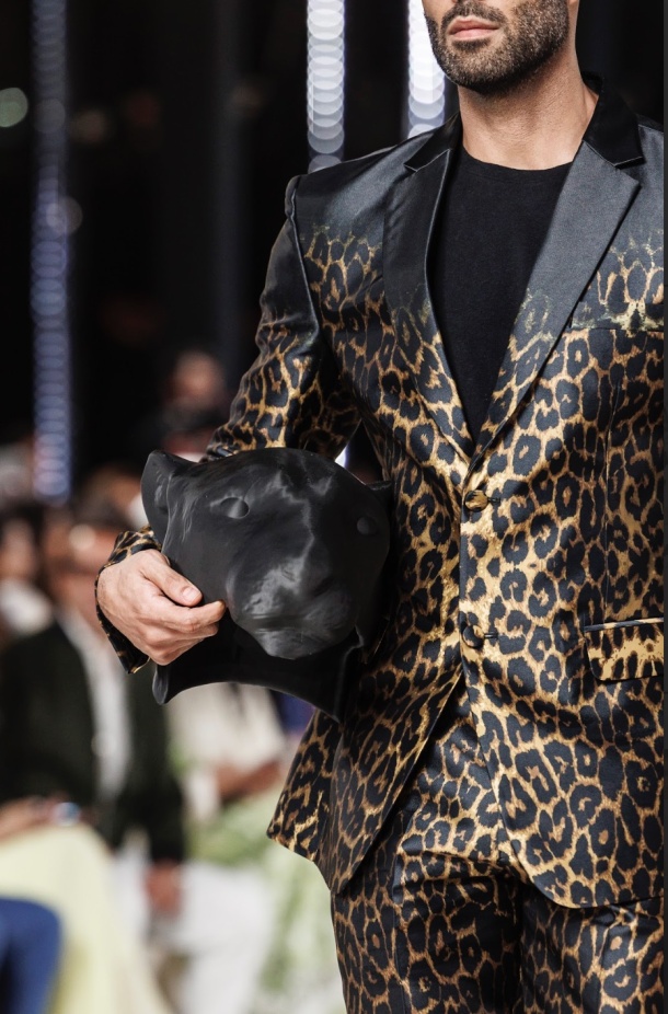 سيمفونية الحياة الفطرية تجسدها علامة "ArAm" في مجموعة "Wild" .. تصاميم مستوحاة من الطبيعة السعودية