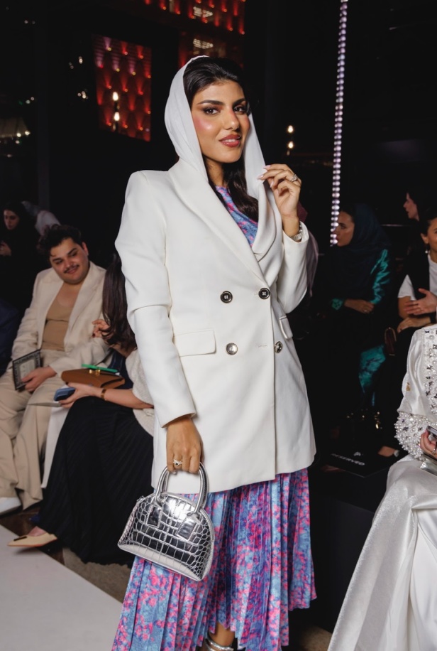 سيمفونية الحياة الفطرية تجسدها علامة "ArAm" في مجموعة "Wild" .. تصاميم مستوحاة من الطبيعة السعودية