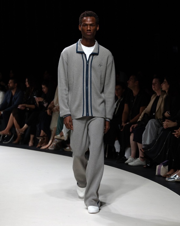  بإلهام من أغنية ليلة خميس .. نورا سليمان تُحيي السحر الكلاسيكي في مجموعة "8 مساءً"