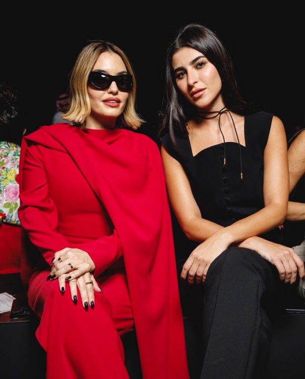  بإلهام من أغنية ليلة خميس .. نورا سليمان تُحيي السحر الكلاسيكي في مجموعة "8 مساءً"