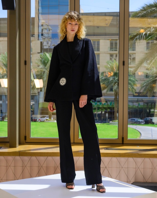 الأصالة النجدية تتألق في مجموعة موضي من مكرم مرزوقي: أزياء تروي حكايات المرأة السعودية