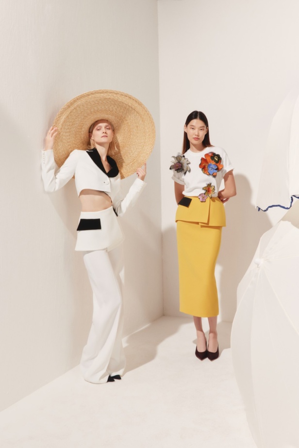 مجموعة AZZI & OSTA لربيع وصيف 2025 تجسد روح السفر المغامر من شروق الشمس إلى غروبها