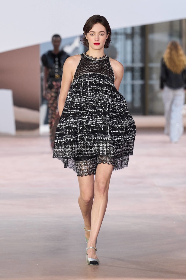 مجموعة Chanel ربيع و صيف 2025 للأزياء الراقية