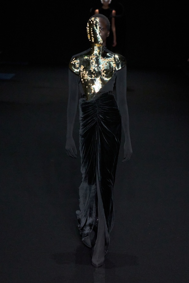 مجموعة Gaurav Gupta لصيف 2025 