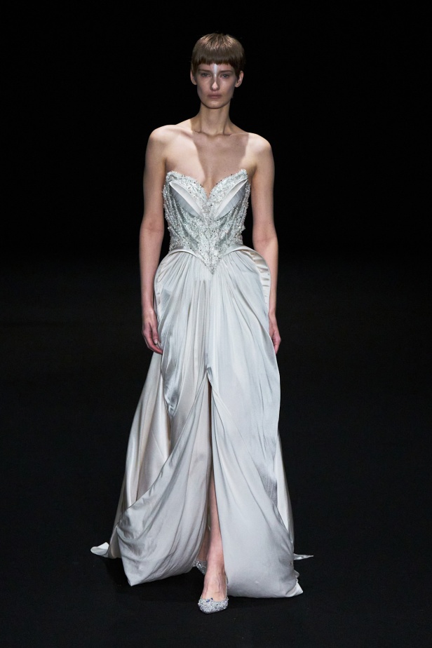 مجموعة Gaurav Gupta لصيف 2025 