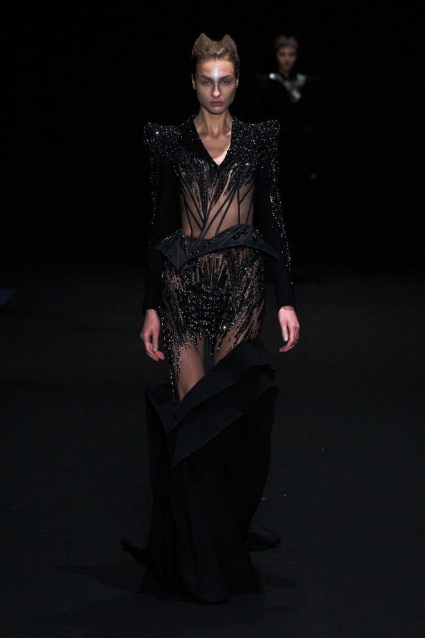 مجموعة Gaurav Gupta لصيف 2025 