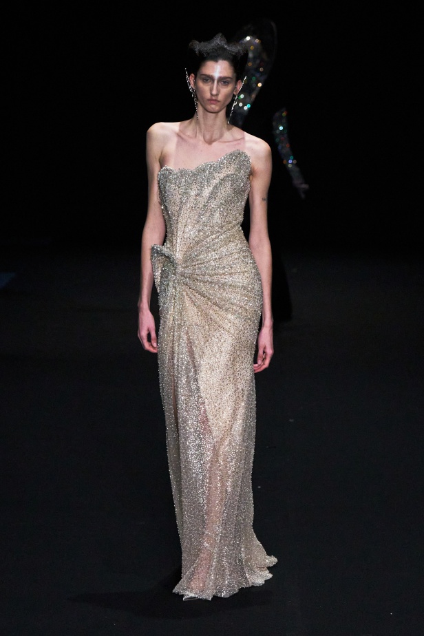 مجموعة Gaurav Gupta لصيف 2025 