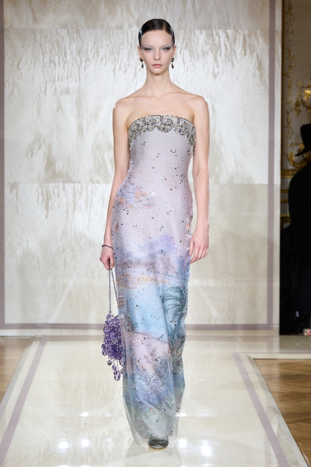 مجموعة  أرماني بريفيه رحلة مُضيئة عبر الحضارات 