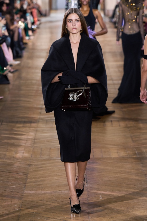 مجموعة جورج حبيقة للأزياء الراقية لربيع 2025