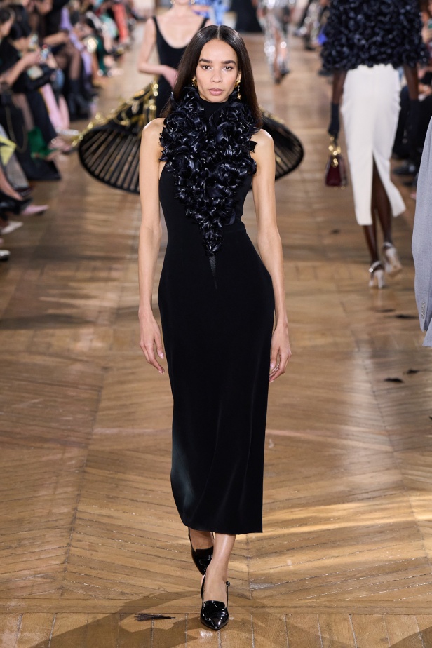 مجموعة جورج حبيقة للأزياء الراقية لربيع 2025