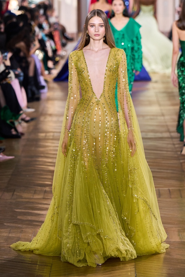 مجموعة جورج حبيقة للأزياء الراقية لربيع 2025