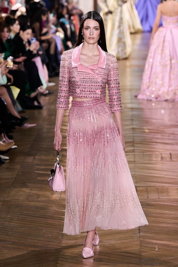 مجموعة جورج حبيقة للأزياء الراقية لربيع 2025