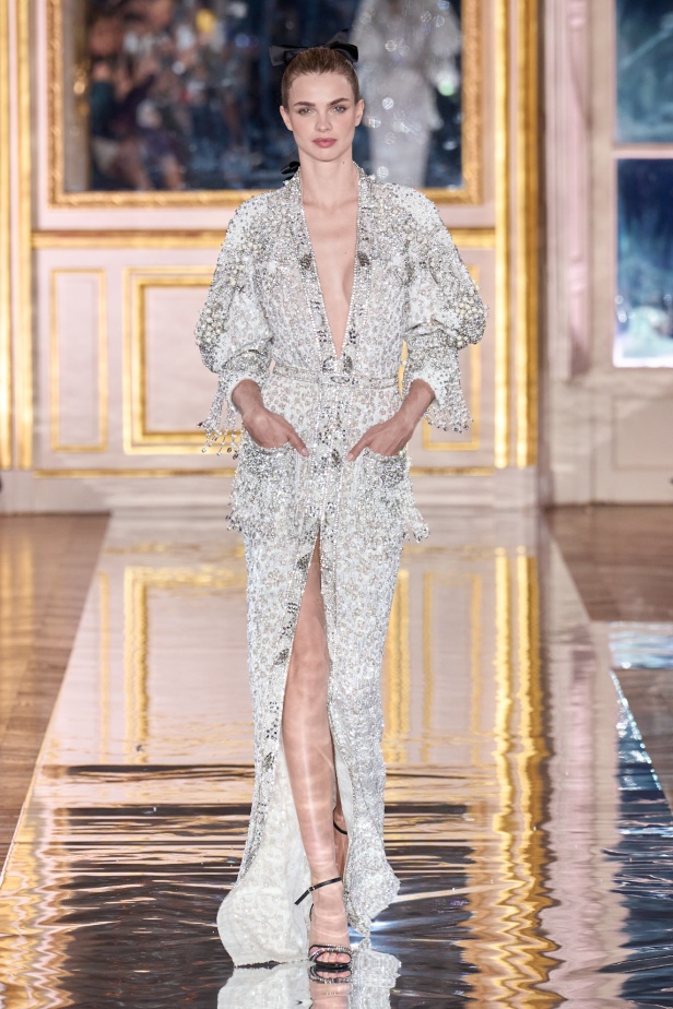 مجموعة Zuhair Murad للأزياء الراقية لربيع 2025 