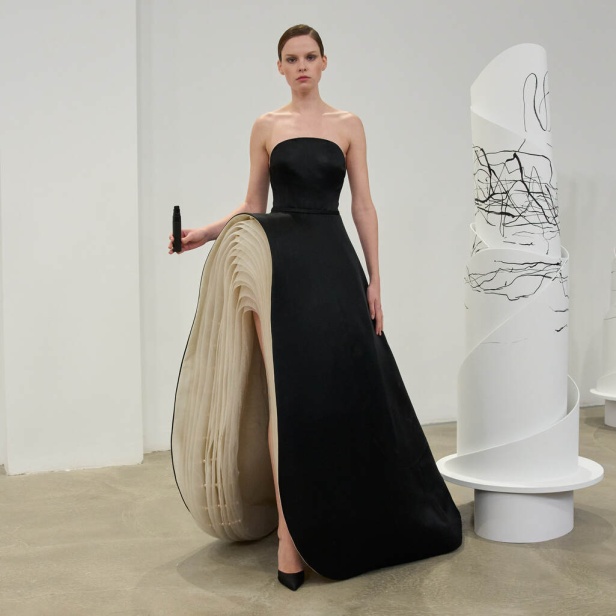 مجموعة رامي العلي للأزياء الراقية لربيع وصيف 2025