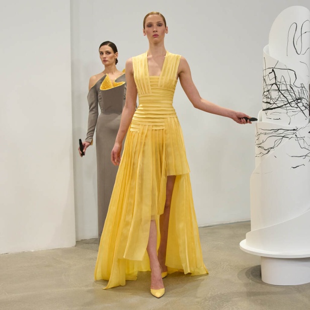 مجموعة رامي العلي للأزياء الراقية لربيع وصيف 2025