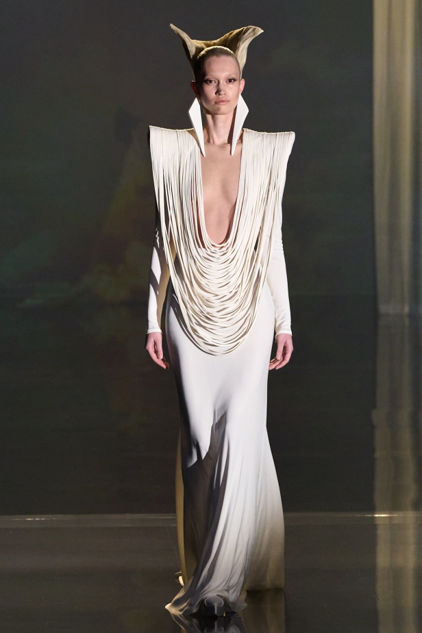 مجموعة Stephane Rolland للأزياء الراقية لربيع 2025 