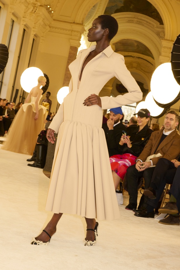 Schiaparelli ربيع 2025 للأزياء الراقية