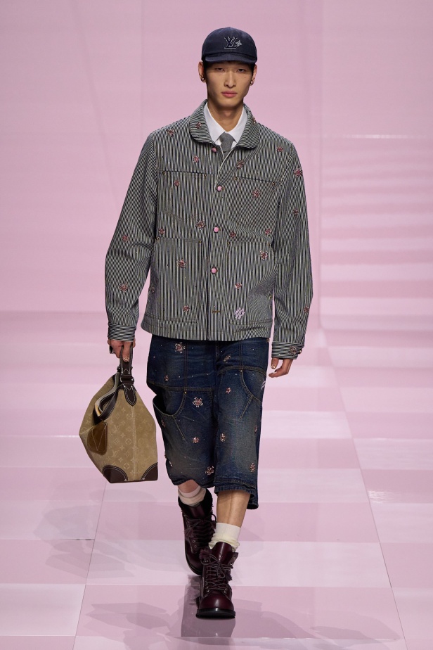 مجموعة خريف و شتاء 2025 للملابس الرجالية من Louis Vuitton