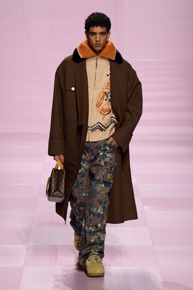 مجموعة خريف و شتاء 2025 للملابس الرجالية من Louis Vuitton