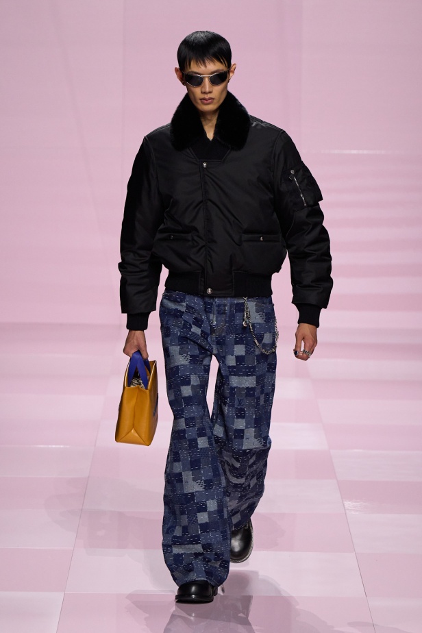 مجموعة خريف و شتاء 2025 للملابس الرجالية من Louis Vuitton