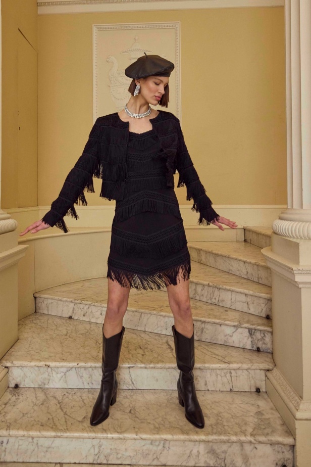 عرض أزياء Temperley London لخريف وشتاء 2025-2026