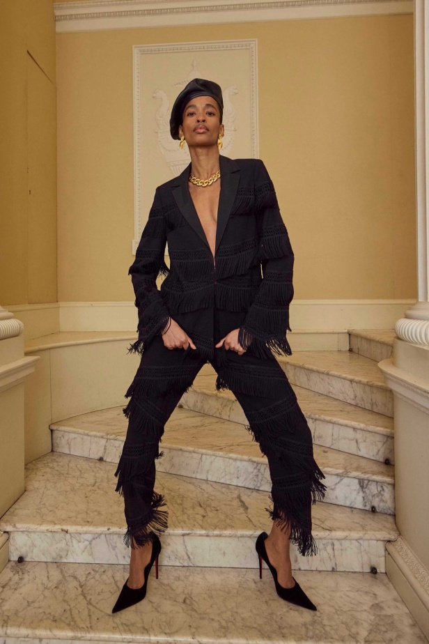 عرض أزياء Temperley London لخريف وشتاء 2025-2026