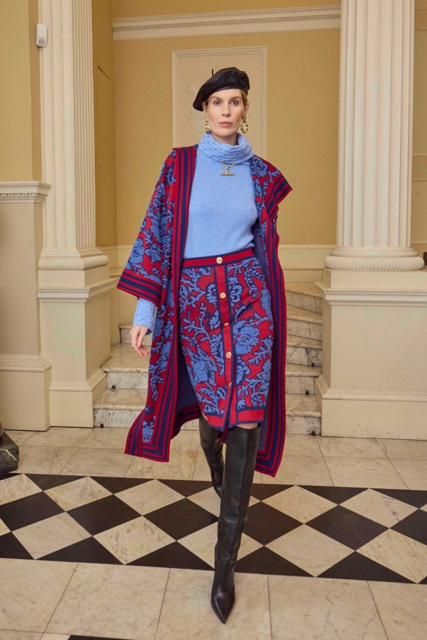 عرض أزياء Temperley London لخريف وشتاء 2025-2026