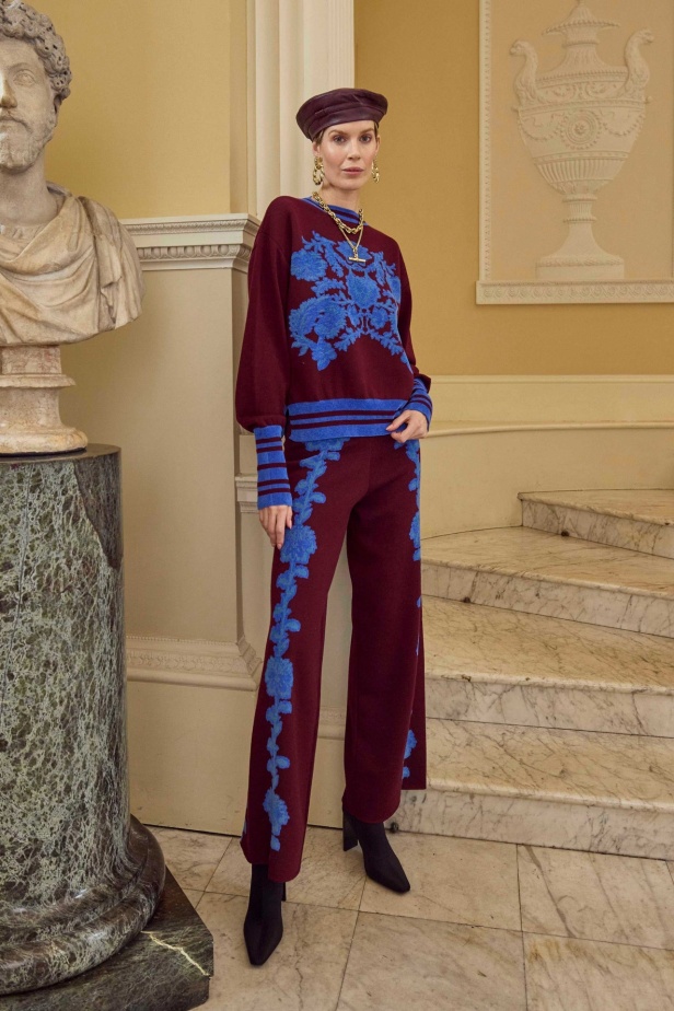 عرض أزياء Temperley London لخريف وشتاء 2025-2026