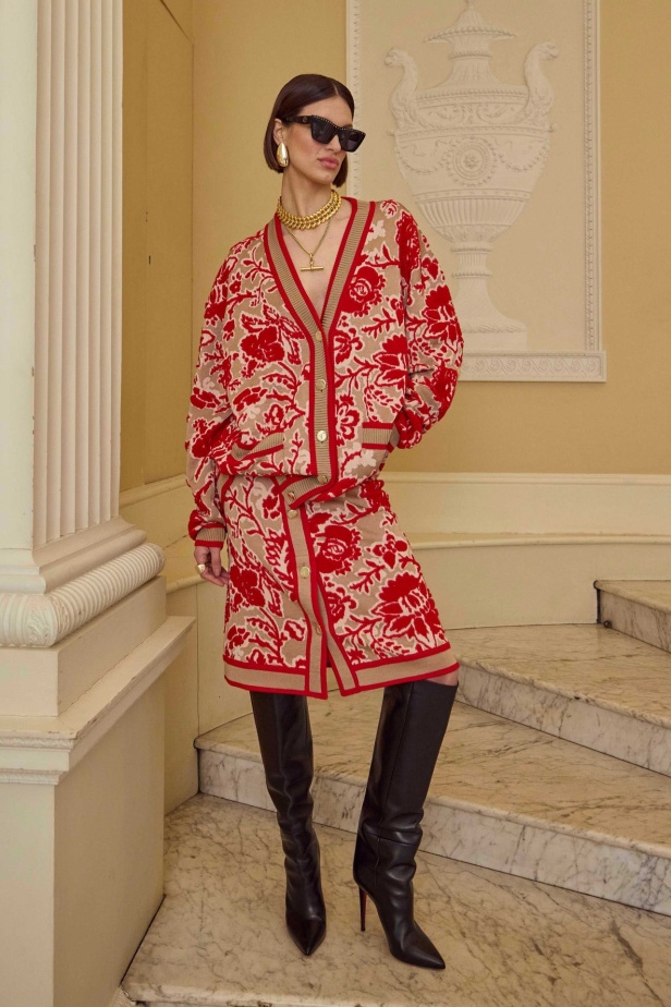 عرض أزياء Temperley London لخريف وشتاء 2025-2026