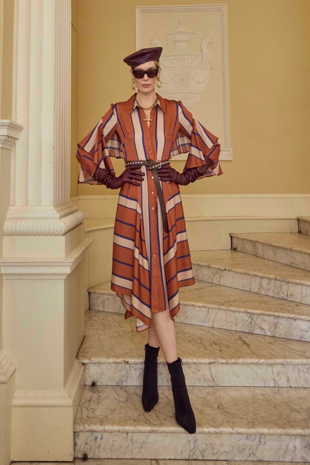 عرض أزياء Temperley London لخريف وشتاء 2025-2026