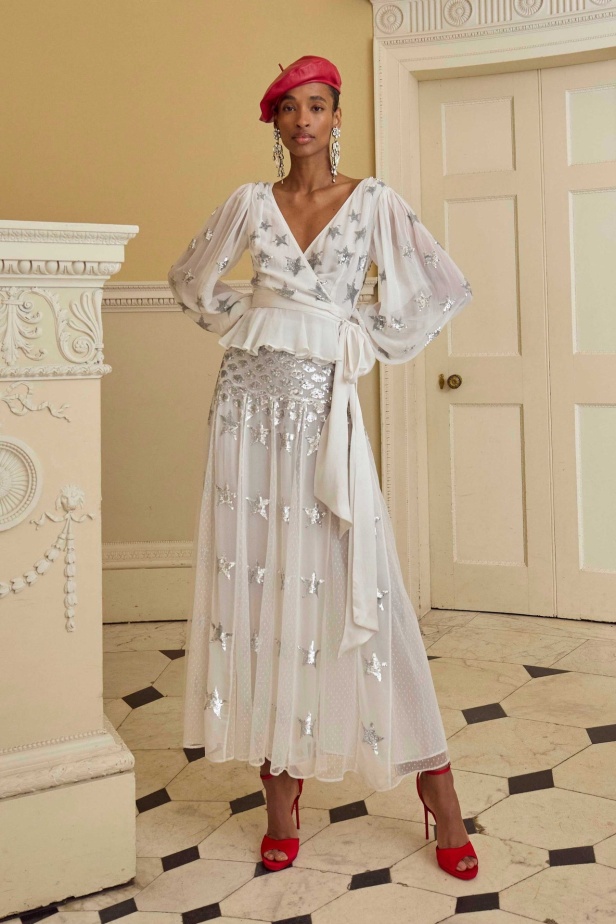 عرض أزياء Temperley London لخريف وشتاء 2025-2026