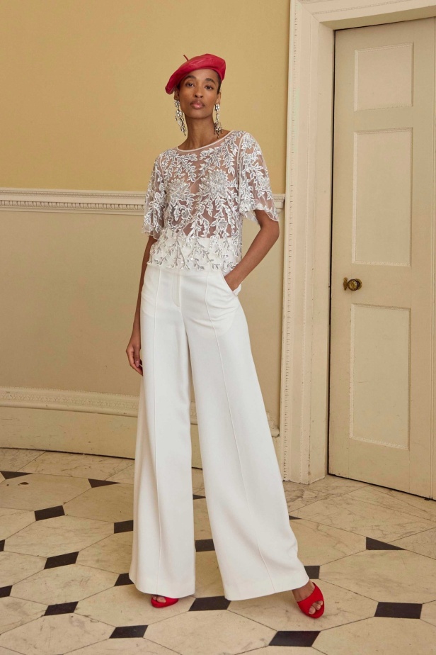 عرض أزياء Temperley London لخريف وشتاء 2025-2026