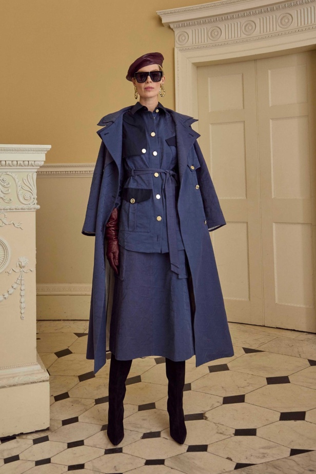 عرض أزياء Temperley London لخريف وشتاء 2025-2026