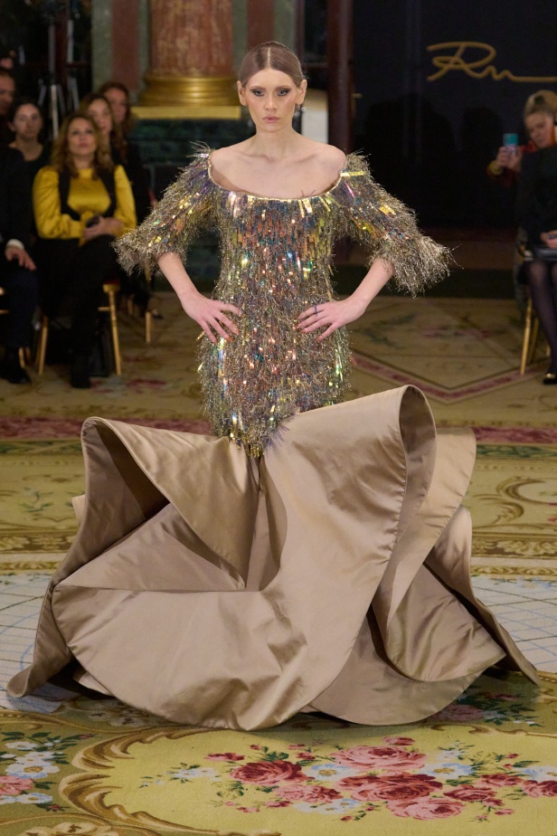  روبير أبي نادر يكشف أسرار الأناقة الملكية في ربيع وصيف 2025