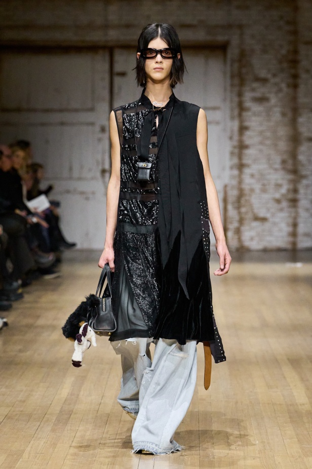 مجموعة Coach لخريف وشتاء 2025 الكثير من التميّز