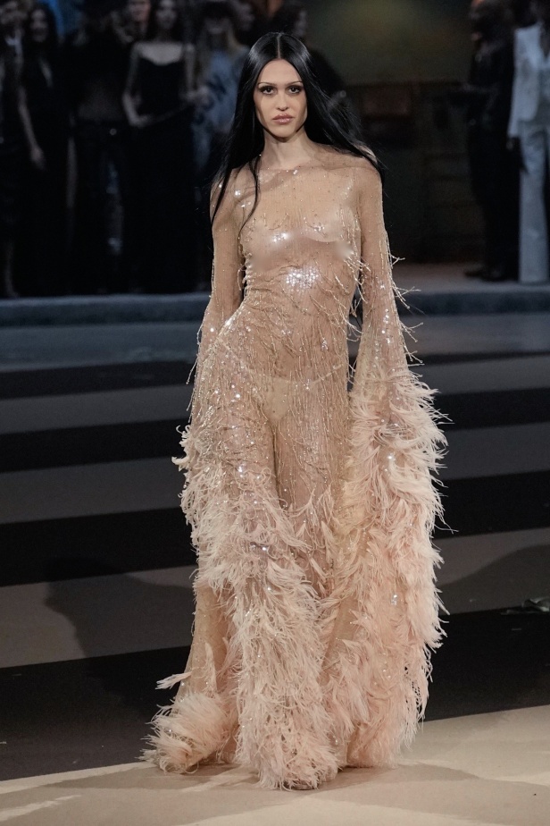 علامة ديسكوارد تحتفل بثلاثين عام من الابداع في عرض احتفالي رائع