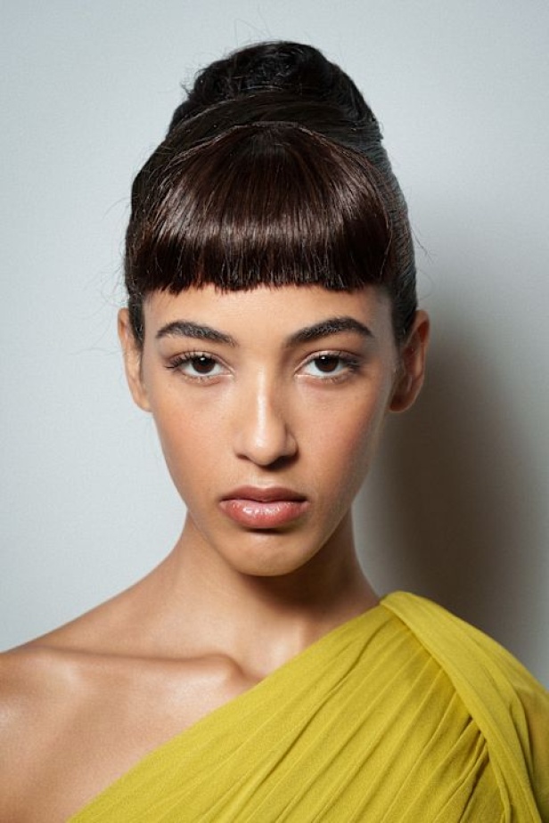 مجموعة ايلي صعب لربيع وصيف 2025