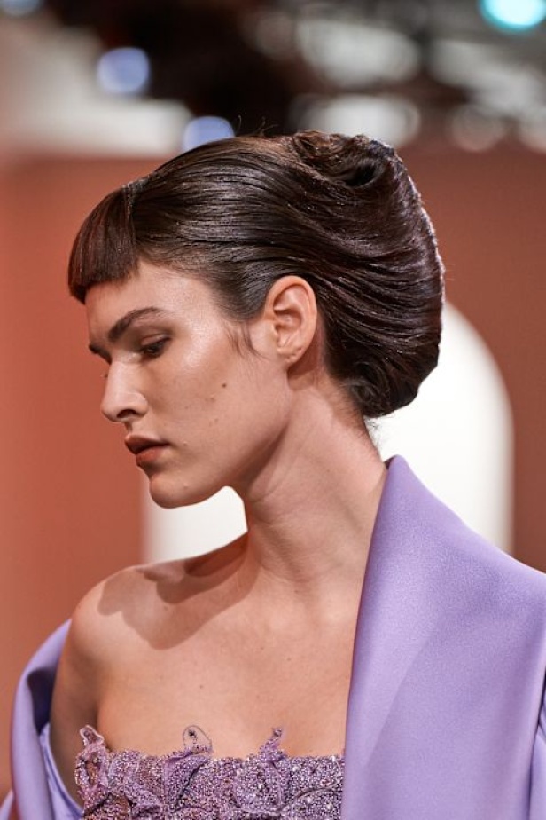 مجموعة ايلي صعب لربيع وصيف 2025