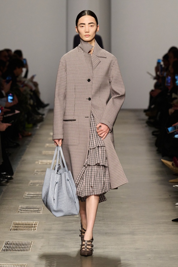 مجموعة Iceberg لموسم خريف وشتاء 2025