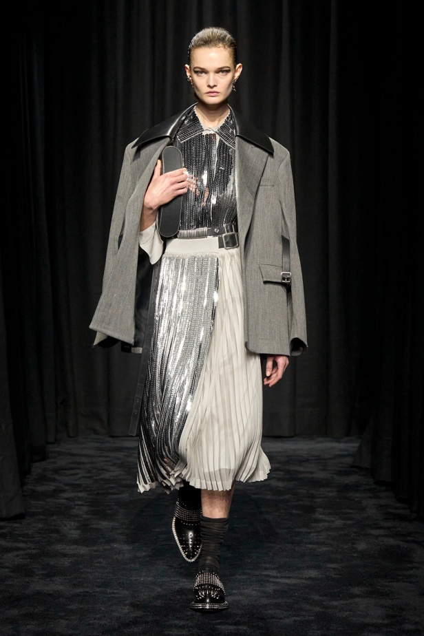 مجموعة JIL SANDER لخريف وشتاء 2025... إلهام من أسمى معاني الحب