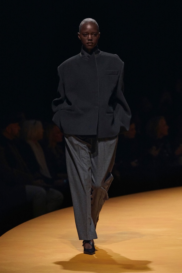 مجموعة Khaite لخريف وشتاء 2025