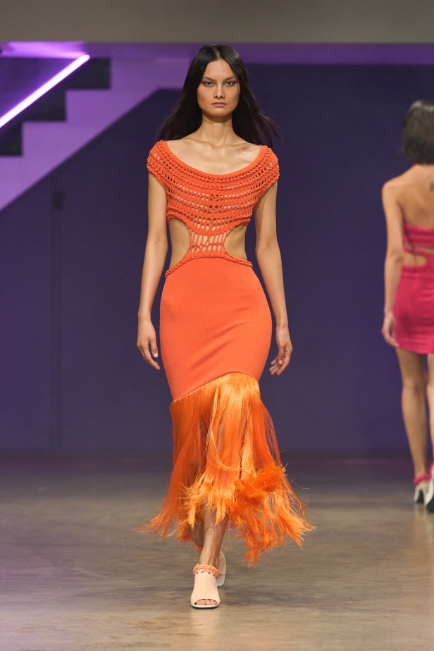 مجموعة مارك فاست تعكس روح المدن الديناميكية وفن الشارع الشبابي