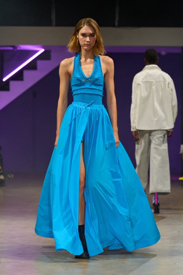 مجموعة مارك فاست تعكس روح المدن الديناميكية وفن الشارع الشبابي